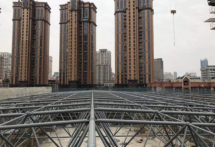 承德风雨操场网架