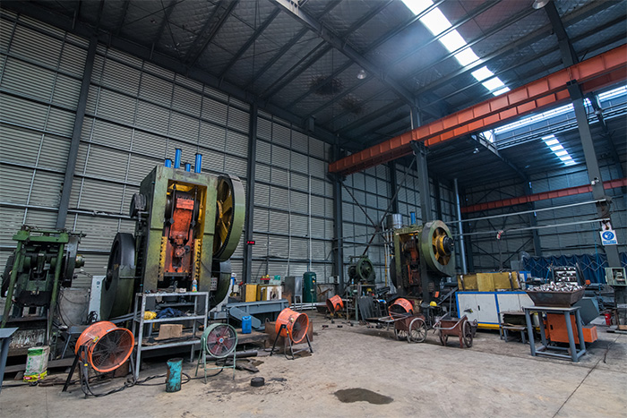 承德网架配件-锥头加工车间